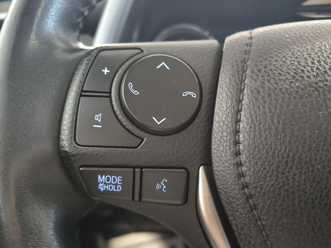 2018 Toyota RAV4 se Photo0