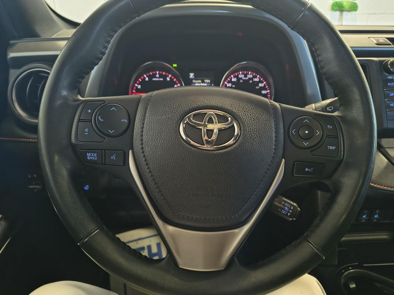 2018 Toyota RAV4 se Photo0