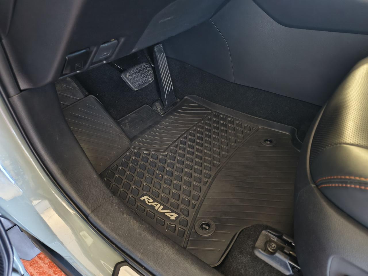 2021 Toyota RAV4 TRAIL Photo0