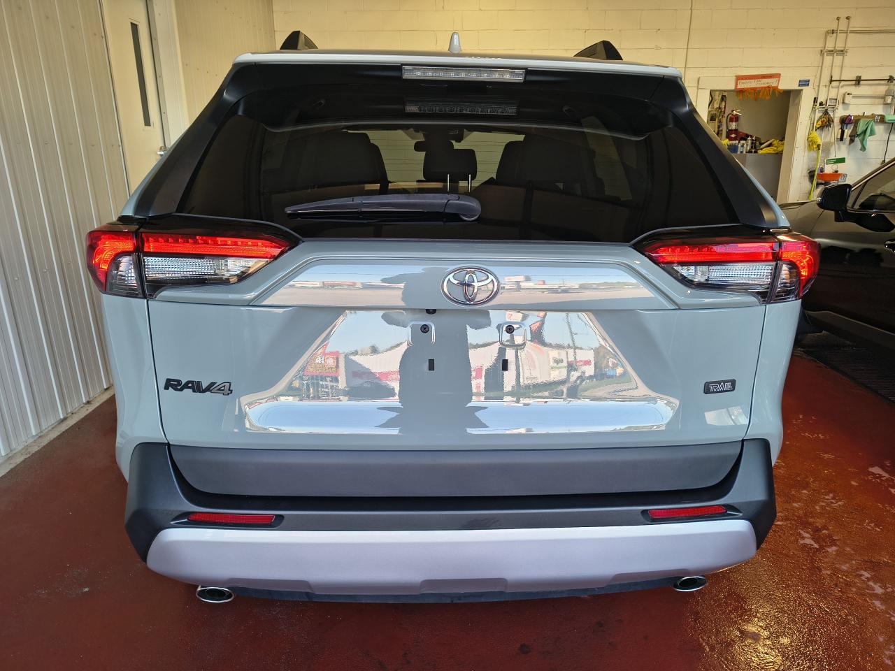 2021 Toyota RAV4 TRAIL Photo0