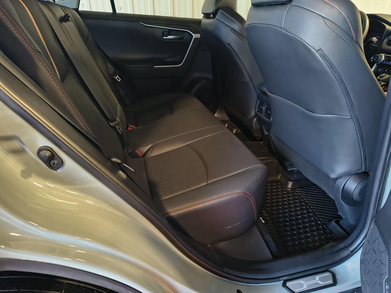 2021 Toyota RAV4 TRAIL Photo0