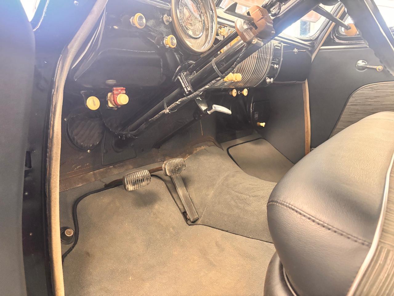 1949 Chevrolet 200 CHEVROLET 100, COMPLETELY RESTORED, TRADES AVAB