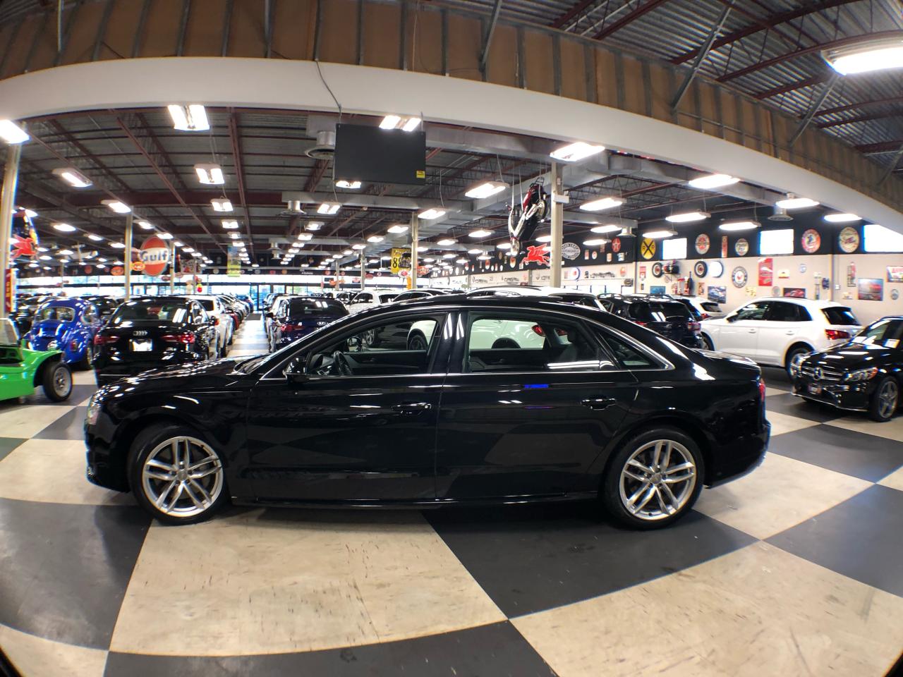 2018 Audi A8 L QAUTTRO LEATHER PAN/ROOF NAV B/SPOT L/ASSIST CAM Photo3