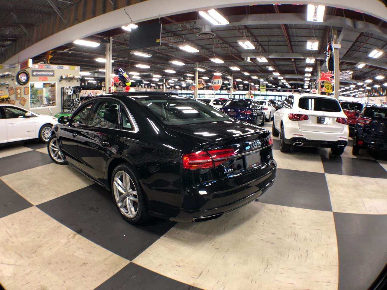 2018 Audi A8 L QAUTTRO LEATHER PAN/ROOF NAV B/SPOT L/ASSIST CAM Photo4