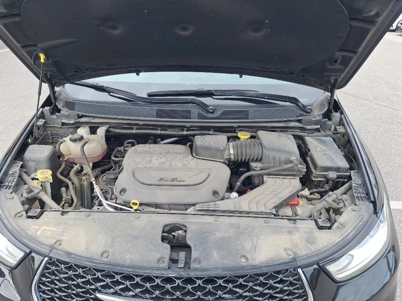 2022 Chrysler Pacifica Pinnacle Photo