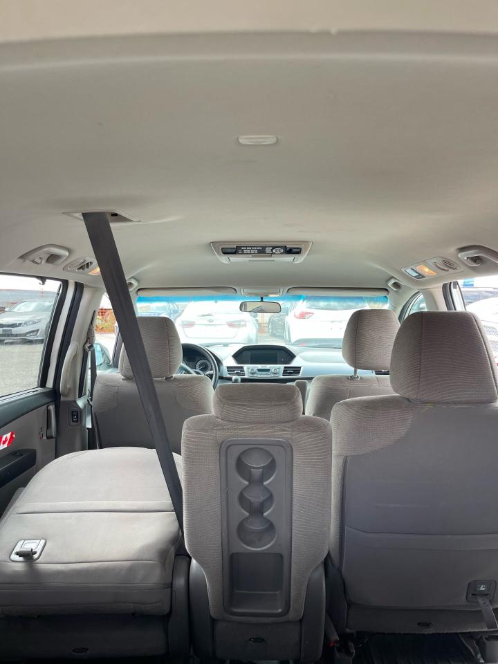 2012 Honda Odyssey EX - Photo #11