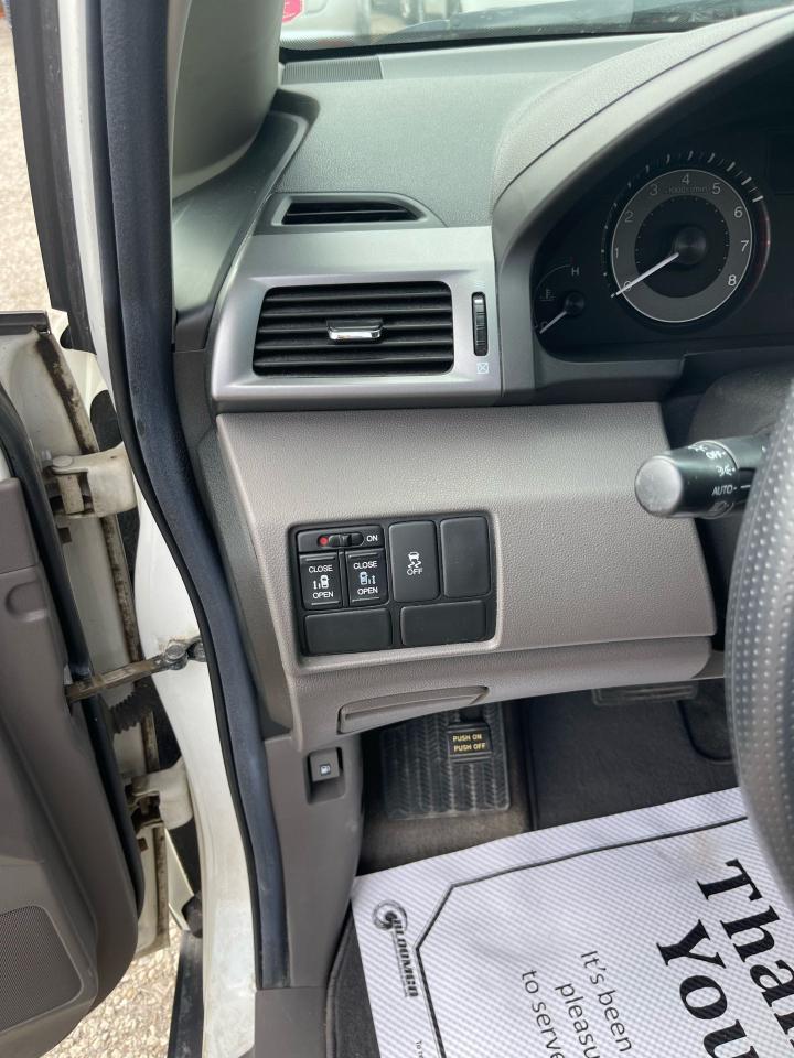 2012 Honda Odyssey EX - Photo #13