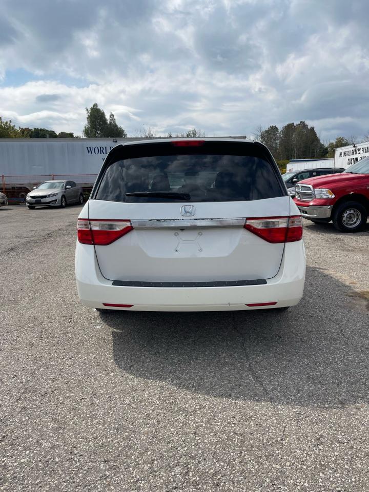 2012 Honda Odyssey EX - Photo #6