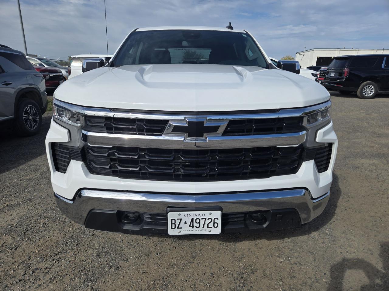 2024 Chevrolet Silverado 1500 LT - Photo #2