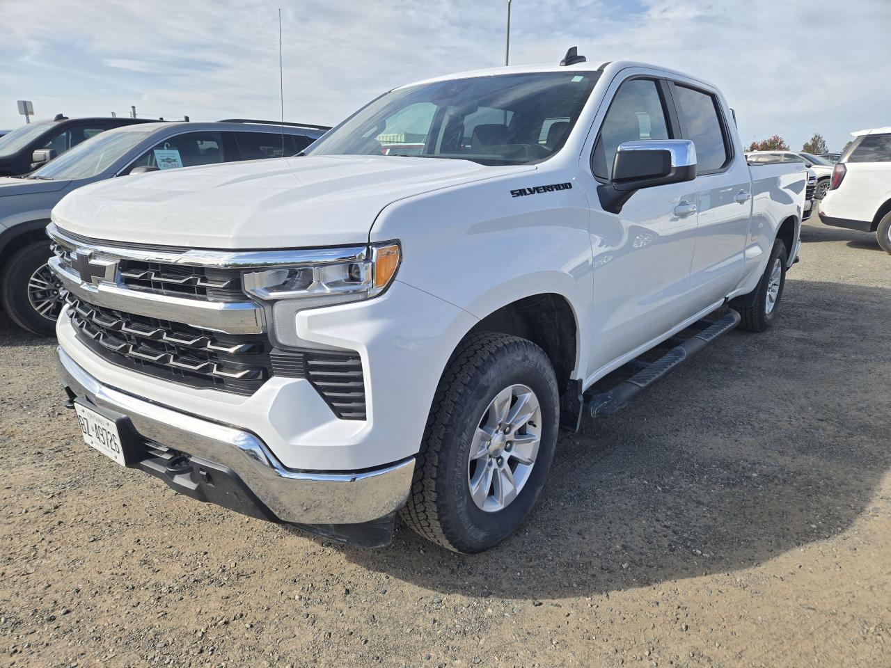 Used 2024 Chevrolet Silverado 1500 LT for sale in Thunder Bay, ON