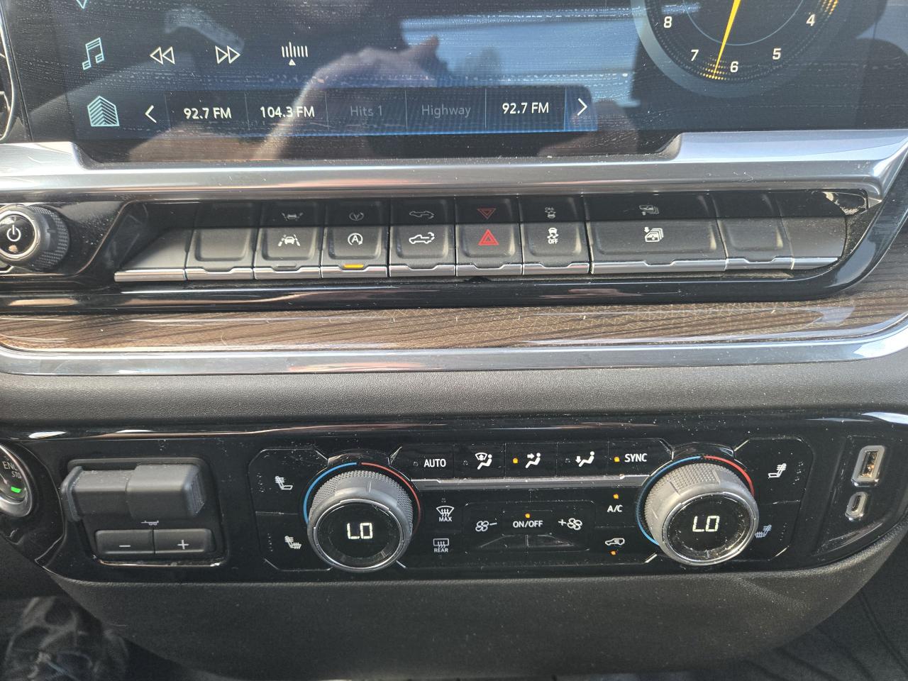 2024 Chevrolet Silverado 1500 LT - Photo #15