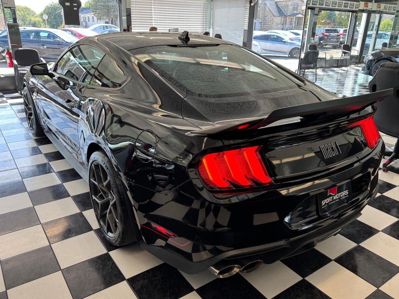 2022 Ford Mustang 5.0L V8 Mach 1 Fastback+6 Speed *ONLY 3000 KMS** - Photo #8