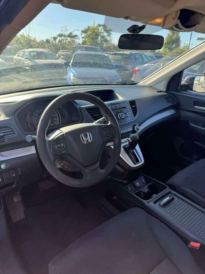 2014 Honda CR-V LX - Photo #6