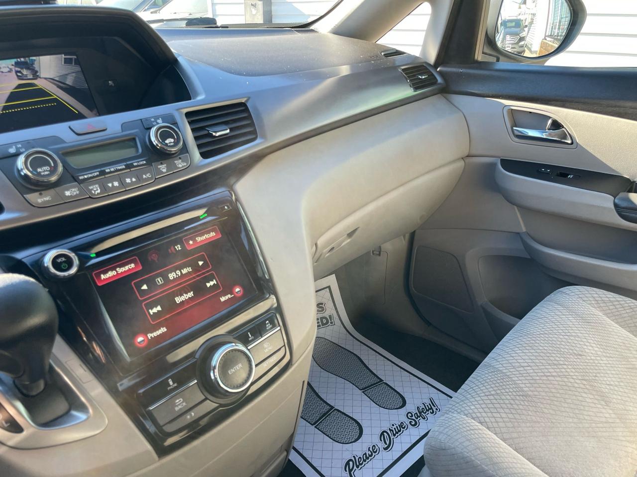 2014 Honda Odyssey EX - Photo #11