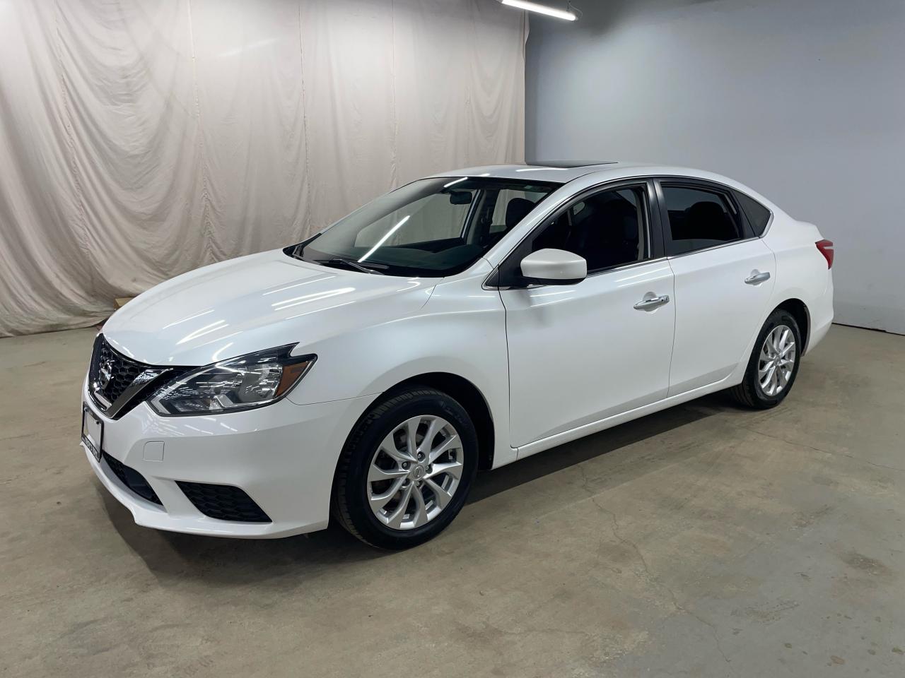 2019 Nissan Sentra SV Photo3