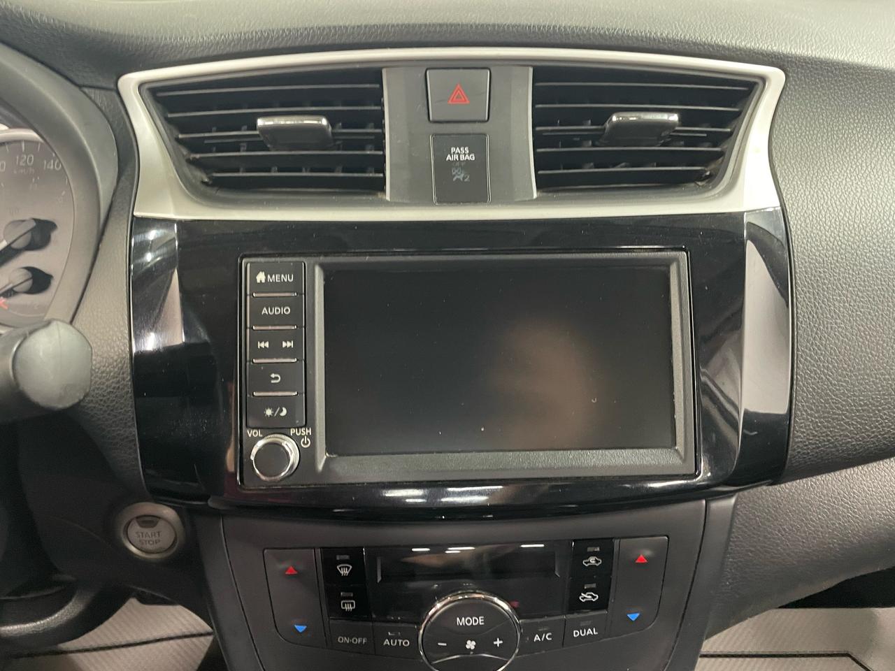 2019 Nissan Sentra SV | DUAL CLIMATE | HEATED SEATS | CARPLAY/ANDROID Photo
