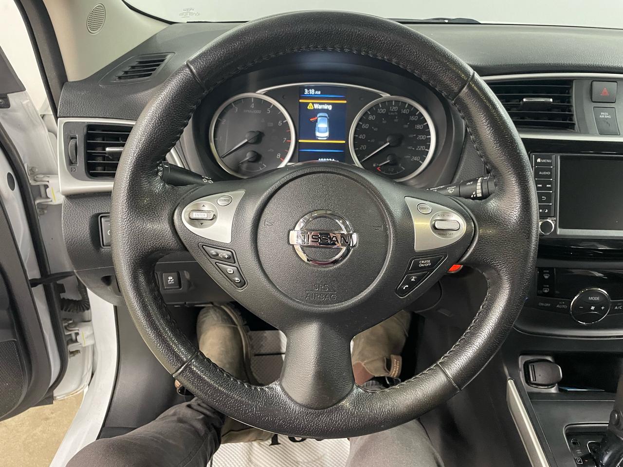 2019 Nissan Sentra SV | DUAL CLIMATE | HEATED SEATS | CARPLAY/ANDROID Photo