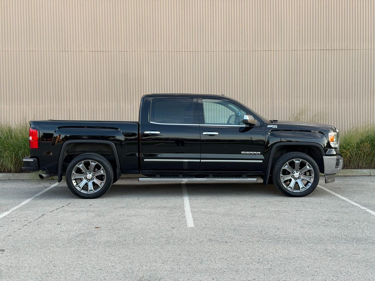 2015 GMC Sierra 1500 SLT - Photo #5