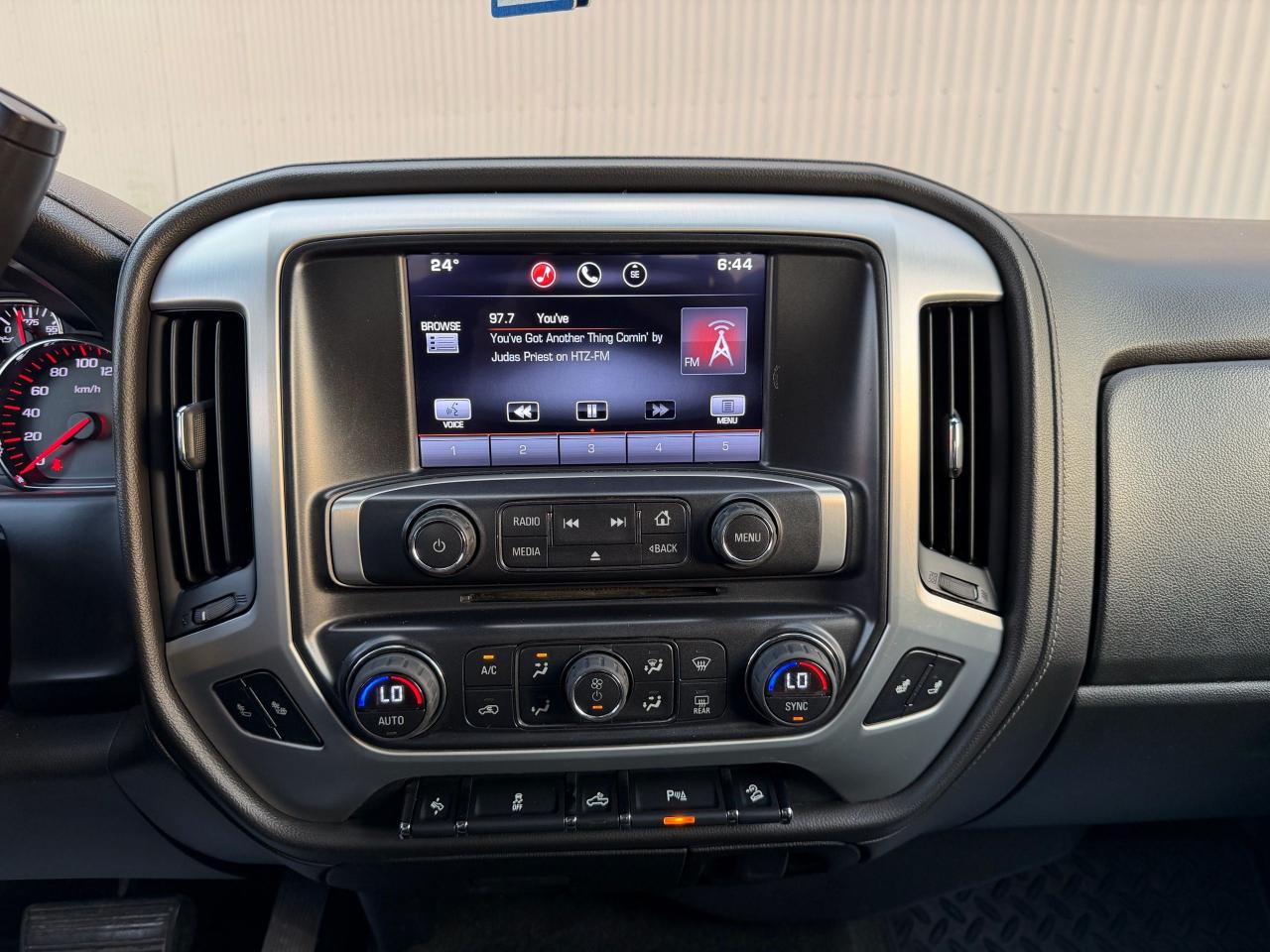 2015 GMC Sierra 1500 SLT - Photo #14