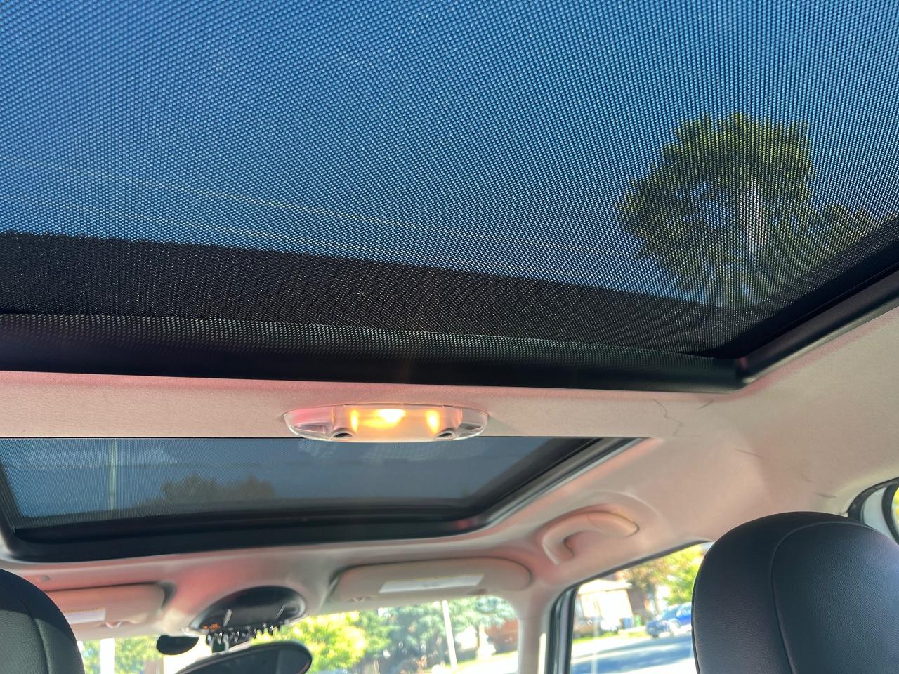 2013 MINI Cooper Countryman  Photo2