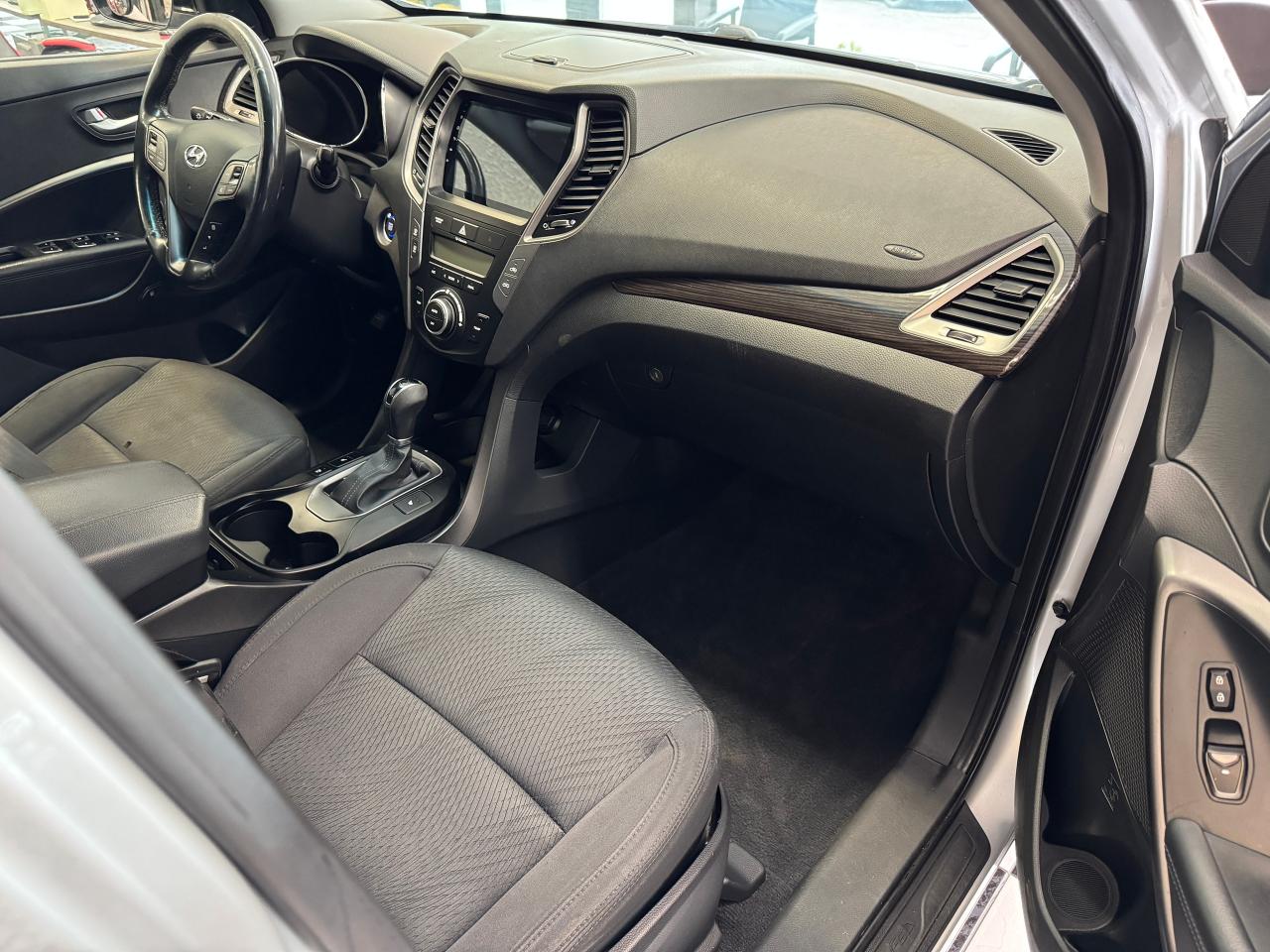 2014 Hyundai Santa Fe Sport AWD 2.0T Premium+New Tires+Brakes+A/C! - Photo #19