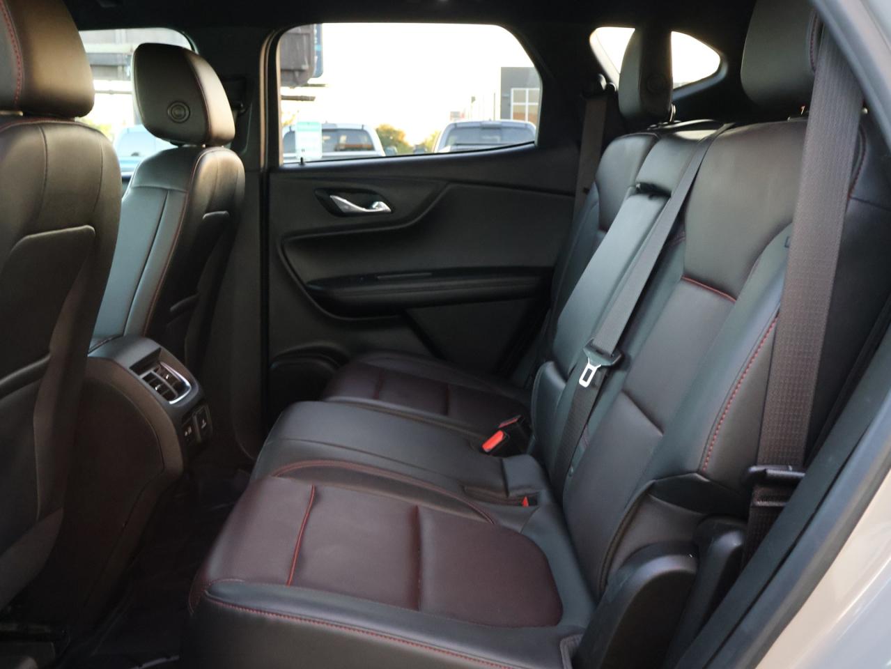 2021 Chevrolet Blazer V6 RS AWD CERTIFIED *ACCIDENT FREE* CAMERA NAV BLUETOOTH LEATHER HEATED SEATS CRUISE ALLOYS - Photo #15
