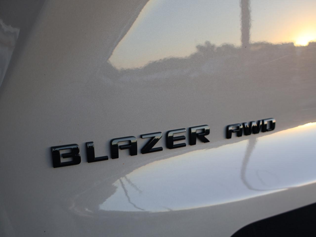 2021 Chevrolet Blazer V6 RS AWD CERTIFIED *ACCIDENT FREE* CAMERA NAV BLUETOOTH LEATHER HEATED SEATS CRUISE ALLOYS - Photo #43