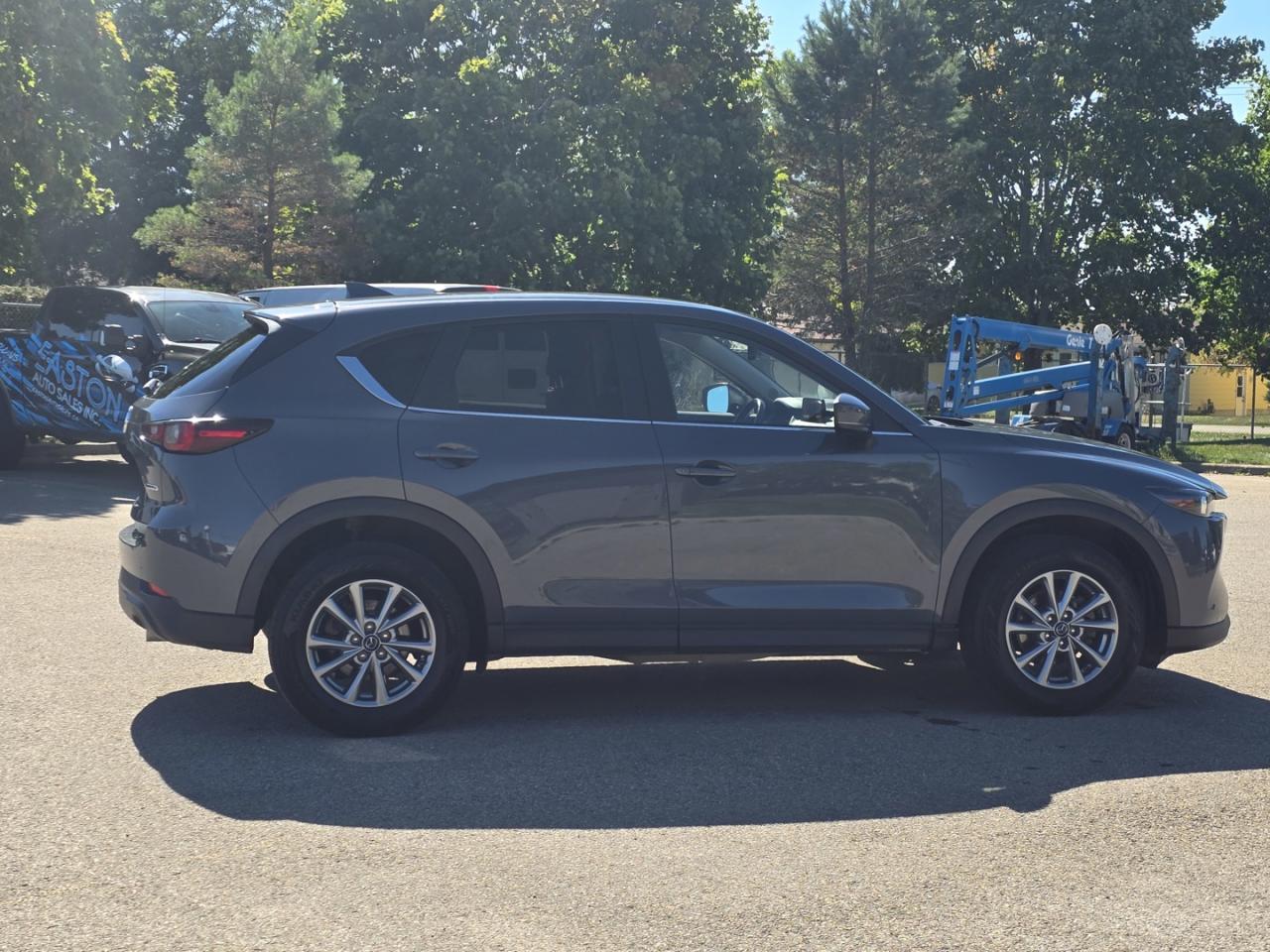 2022 Mazda CX-5 GS - Photo #4