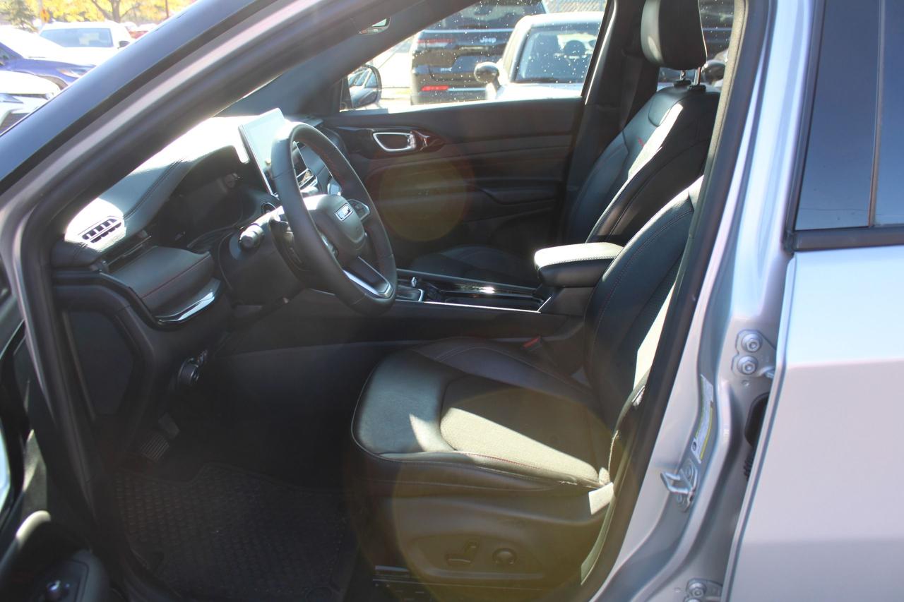 2024 Jeep Compass Trailhawk - Photo #9
