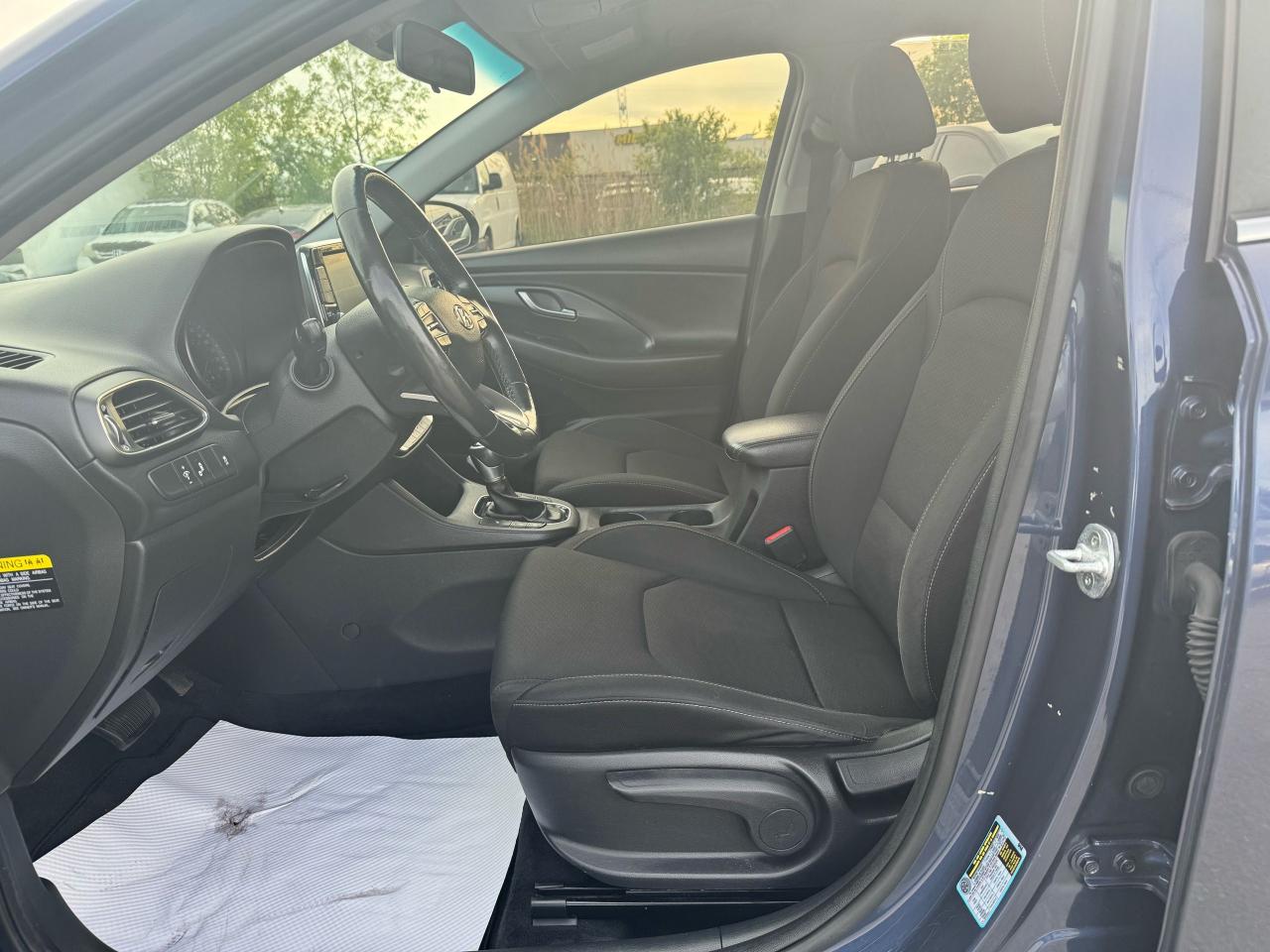 2018 Hyundai Elantra GT GL - Photo #10