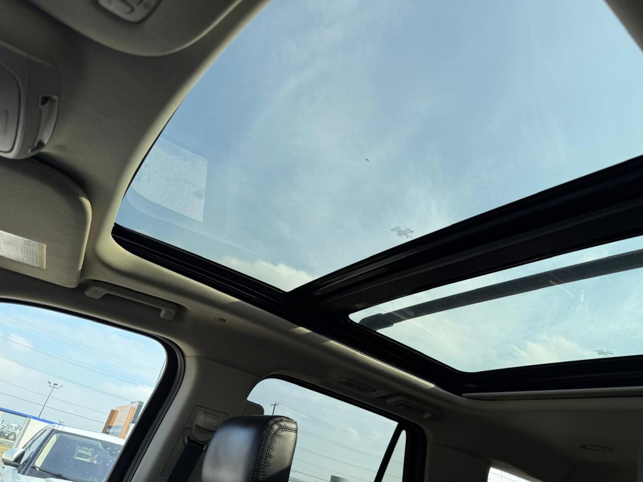 2020 Ford Expedition Platinum 4WD | ALL CREDIT ACCEPTED!! - Photo #20