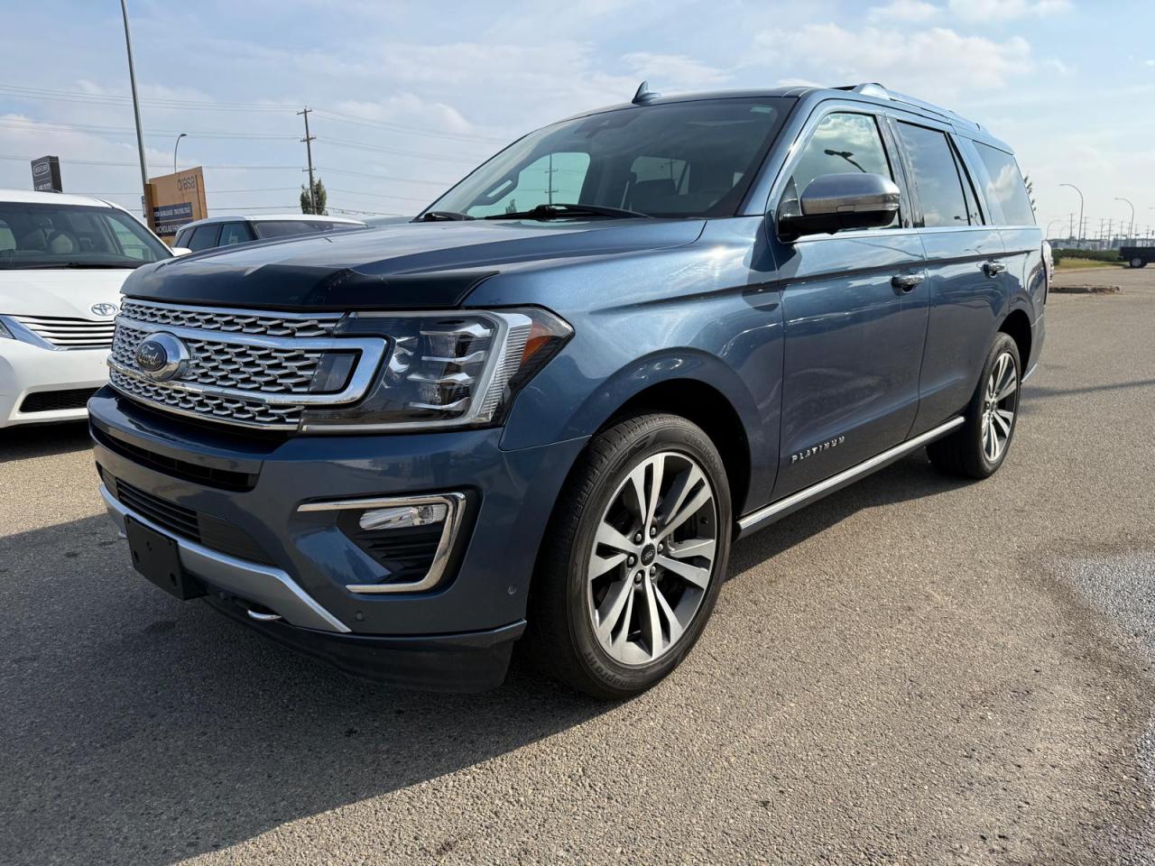 2020 Ford Expedition Platinum 4WD | ALL CREDIT ACCEPTED!! - Photo #3