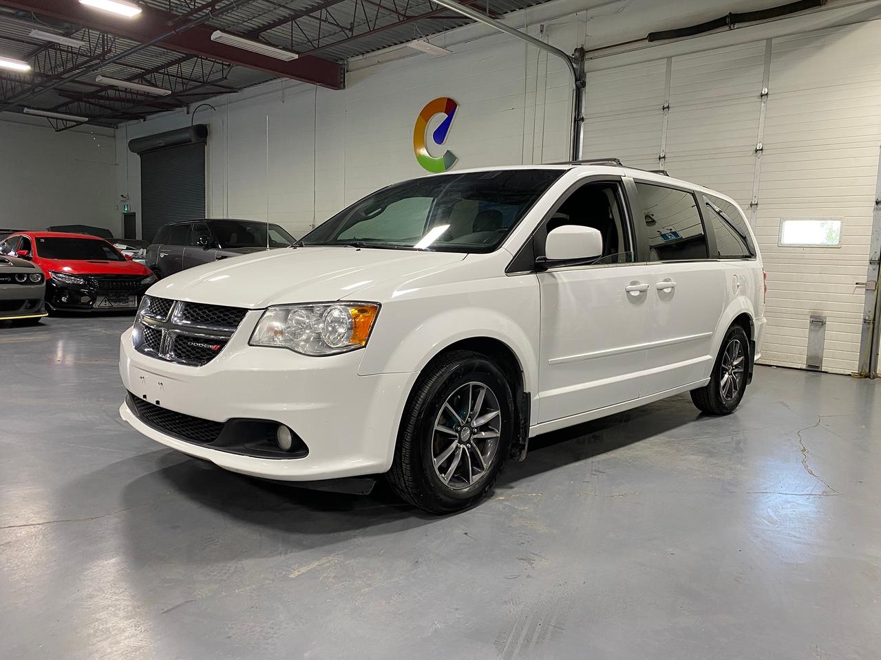 2016 Dodge Grand Caravan SXT Premium Plus - Photo #1