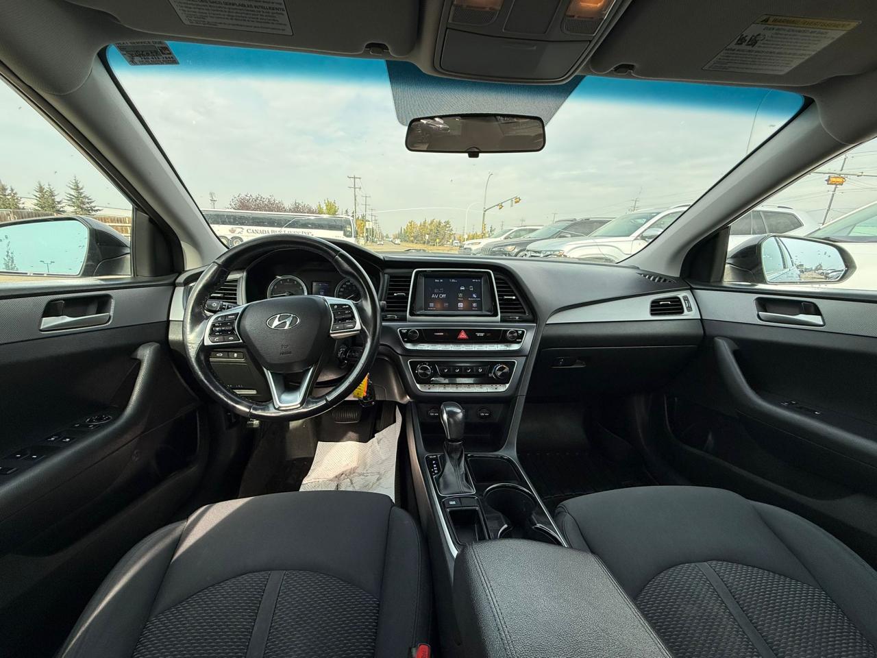 2019 Hyundai Sonata Essential | ALL CREDIT ACCEPTED!! - Photo #13