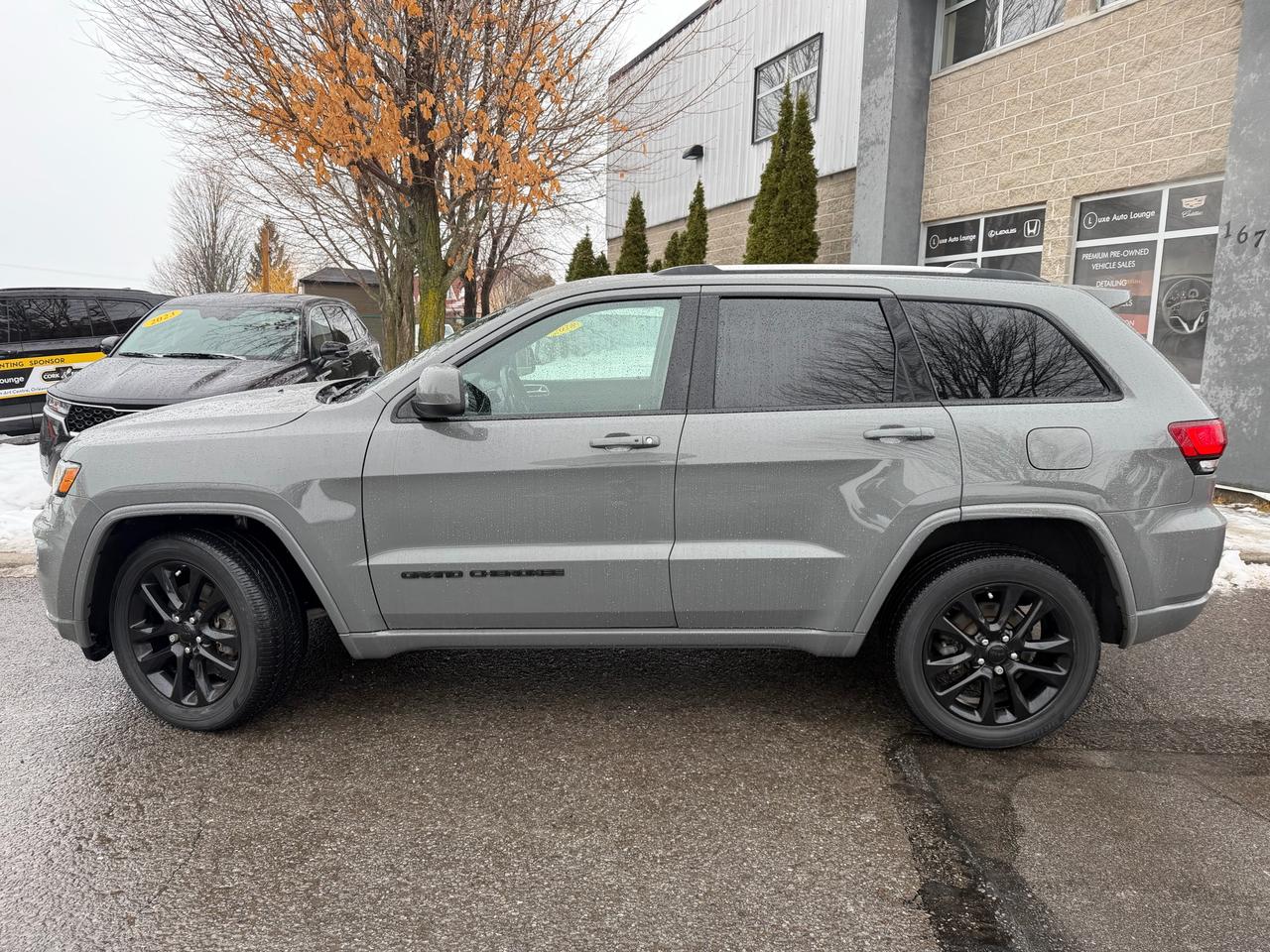 2021 Jeep Grand Cherokee Altitude ONLY 64K! 4X4,APLINE AUDIO, HEATED SEATS! Photo3