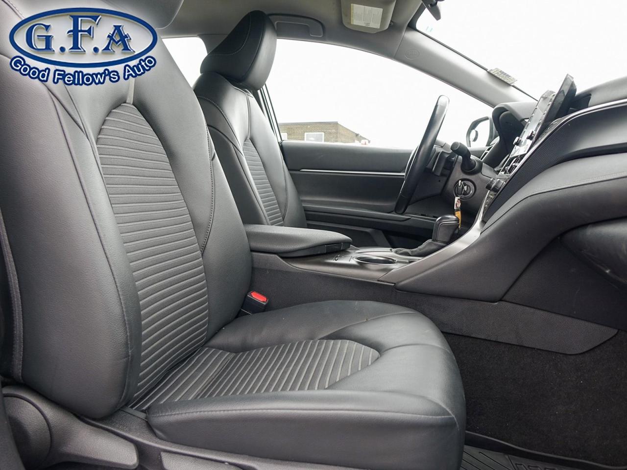 2021 Toyota Camry SE MODEL, LEATHER & CLOTH, REARVIEW CAMERA, HEATED Photo10