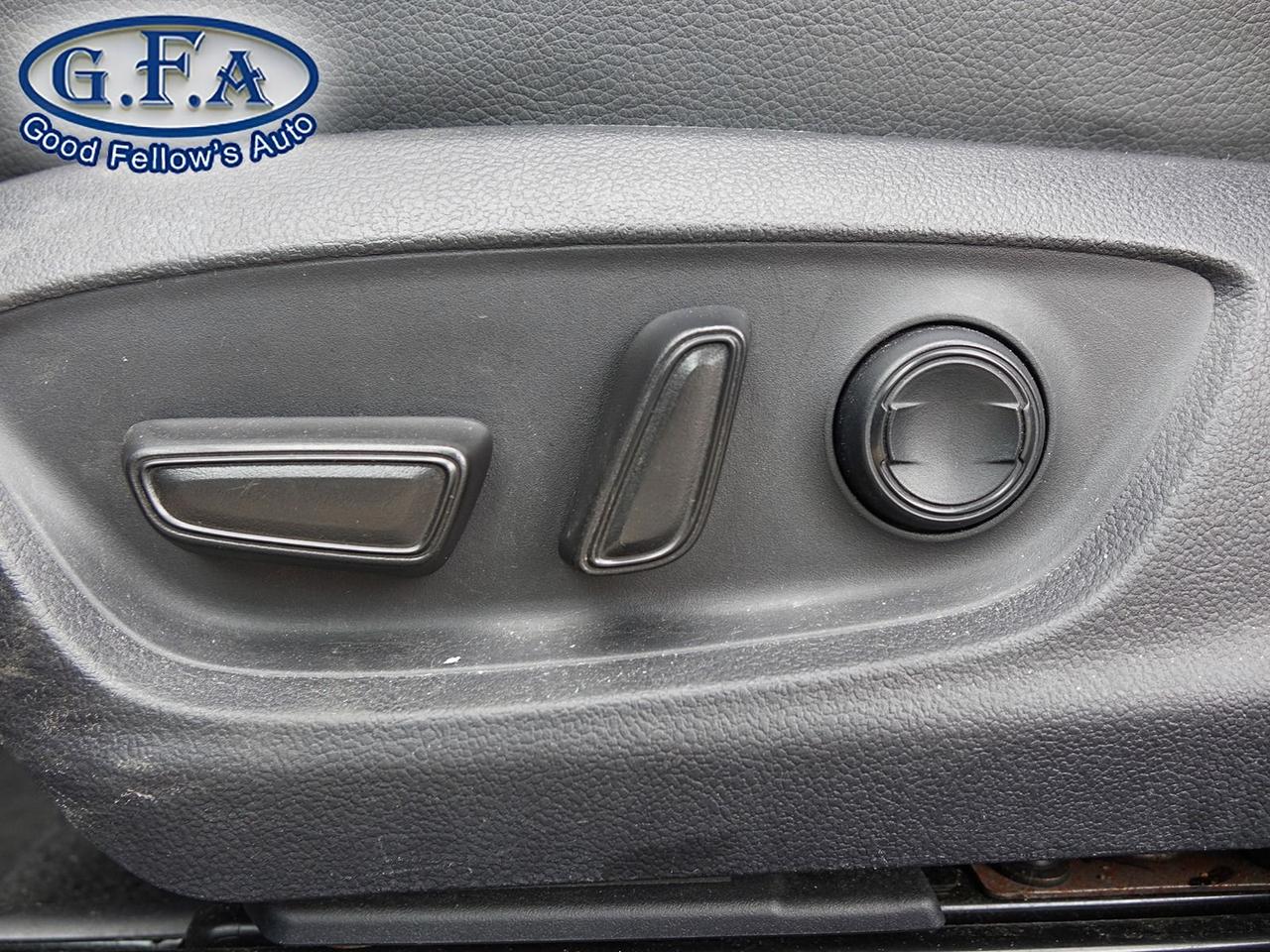 2022 Toyota Camry SE MODEL, LEATHER & CLOTH, REARVIEW CAMERA, HEATED Photo