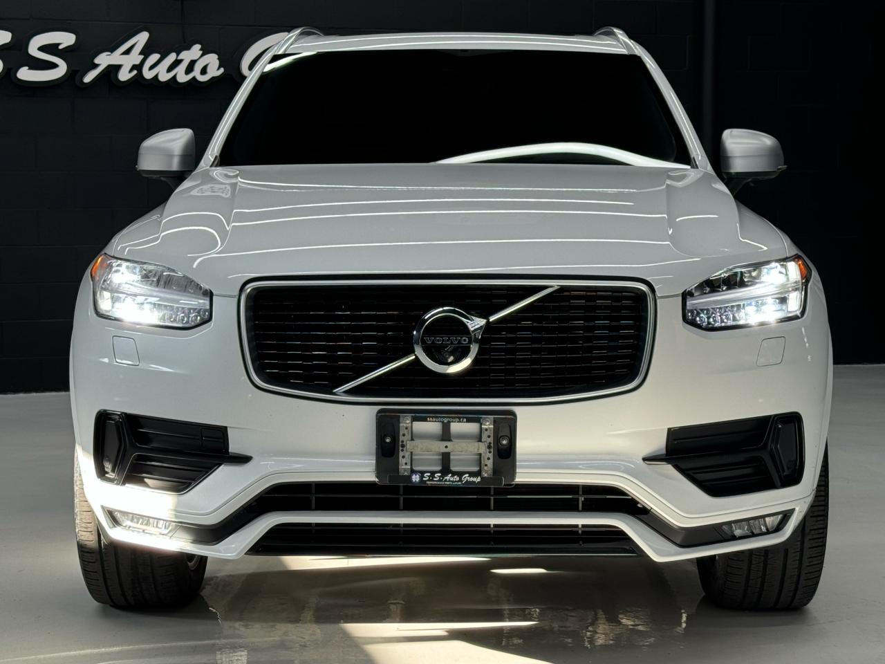 2018 Volvo XC90 R-DESIGN|7PASS|NAV|360CAM|LKA|BSM|CARPLAY| - Photo #2