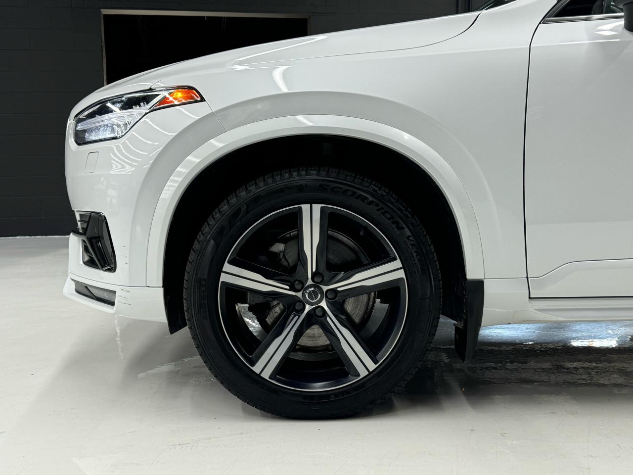 2018 Volvo XC90 R-DESIGN|7PASS|NAV|360CAM|LKA|BSM|CARPLAY| - Photo #26