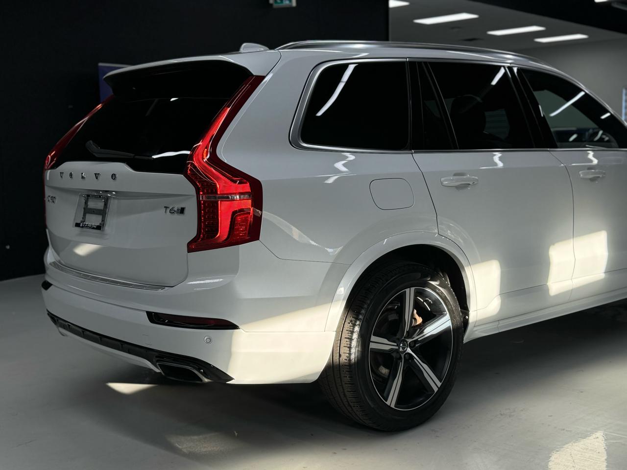 2018 Volvo XC90 R-DESIGN|7PASS|NAV|360CAM|LKA|BSM|CARPLAY| - Photo #31