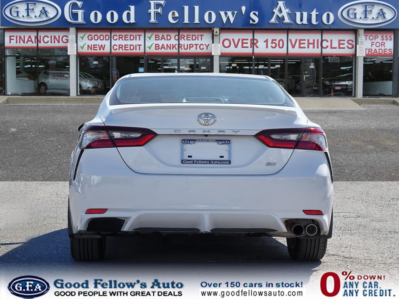 2022 Toyota Camry SE MODEL, LEATHER & CLOTH, REARVIEW CAMERA, HEATED Photo24