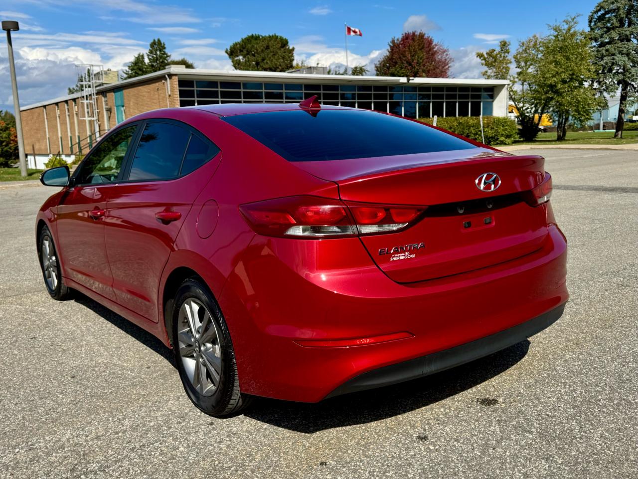 2017 Hyundai Elantra GL - Photo #5