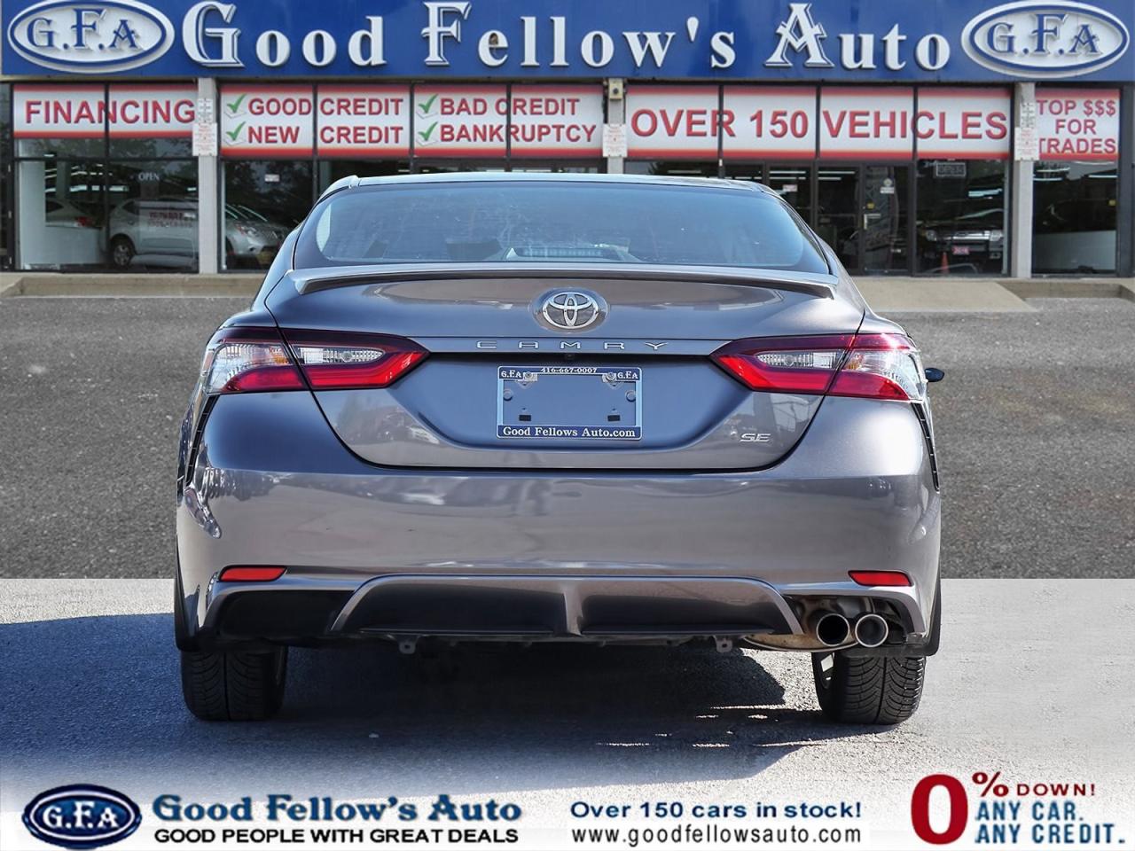 2021 Toyota Camry SE MODEL, LEATHER & CLOTH, REARVIEW CAMERA, HEATED - Photo #4