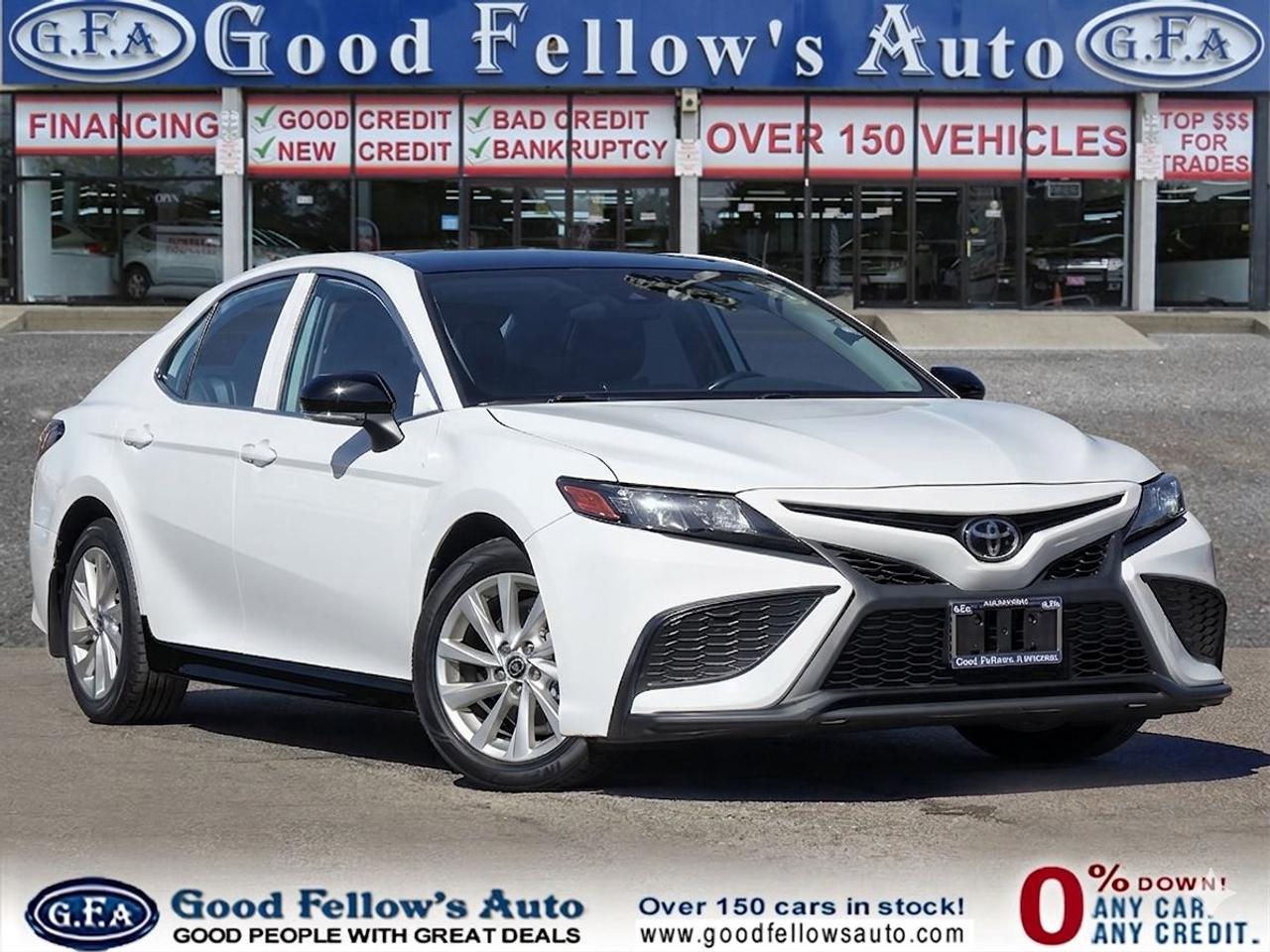 2021 Toyota Camry SE MODEL, LEATHER & CLOTH, REARVIEW CAMERA, HEATED - Photo #1