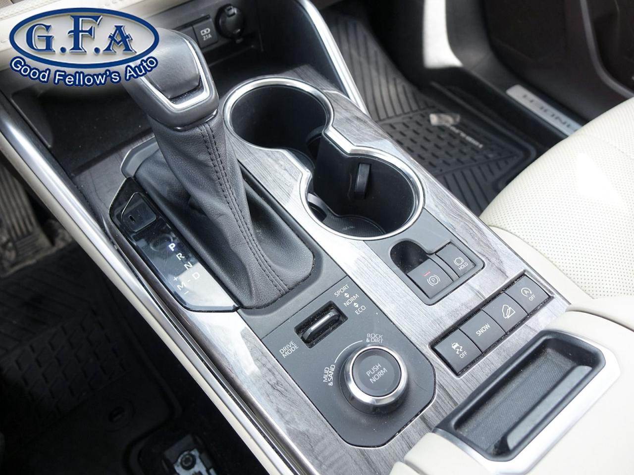 2021 Toyota Highlander LIMITED MODEL, AWD, 8 PASSENGER, LEATHER SEATS, PA - Photo #17