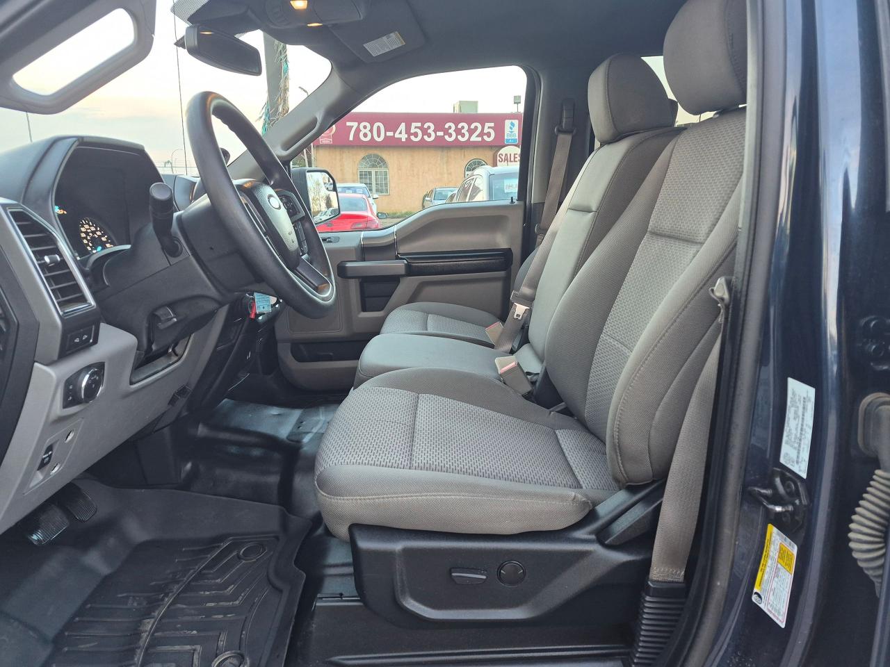 2019 Ford F-150 XTR, Crewcab 4x4, Trailer Pkg, Bu Cam, Remote - Photo #19