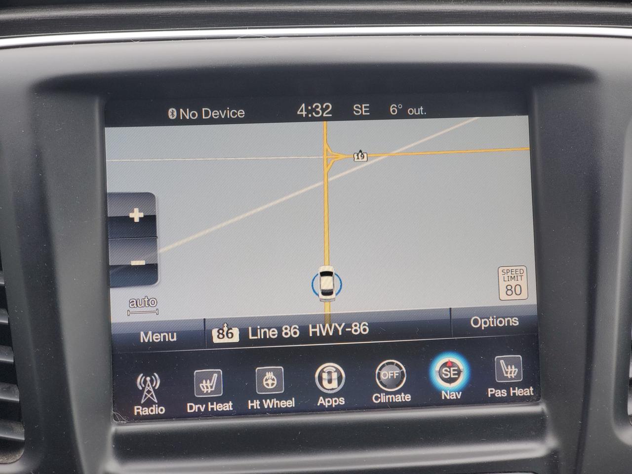 2015 Chrysler 200 Limited Photo