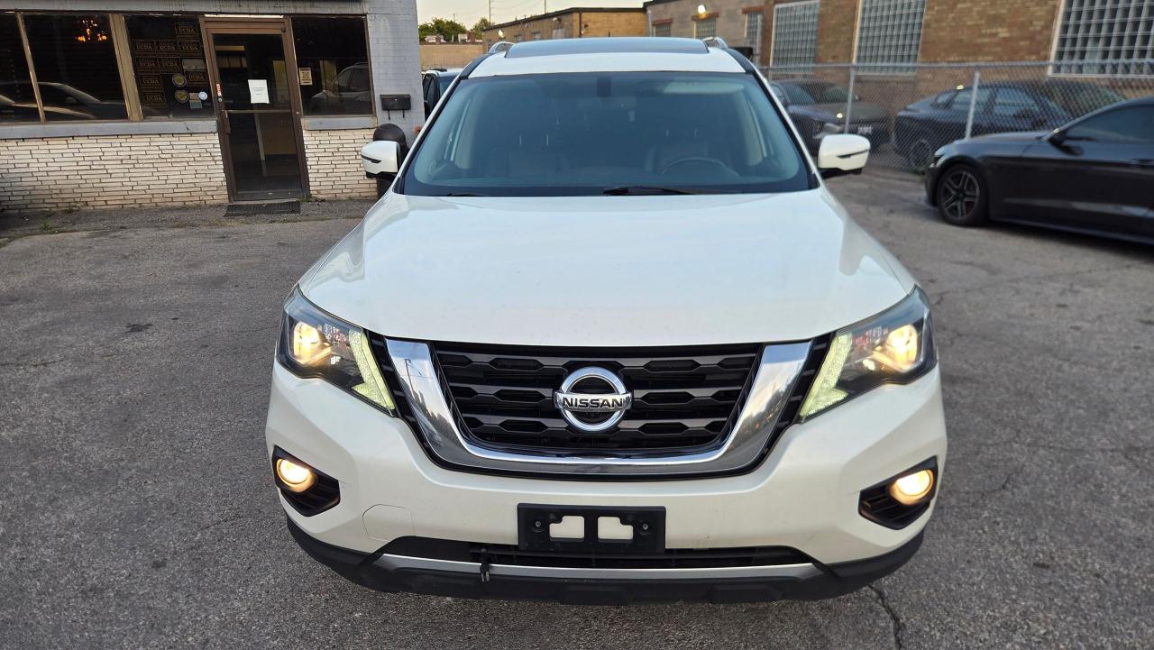 2018 Nissan Pathfinder SL PREMIUM - Photo #8