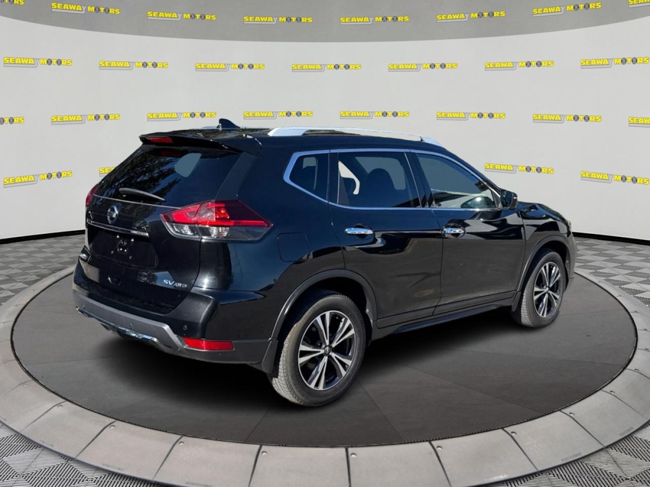2020 Nissan Rogue  - Photo #3