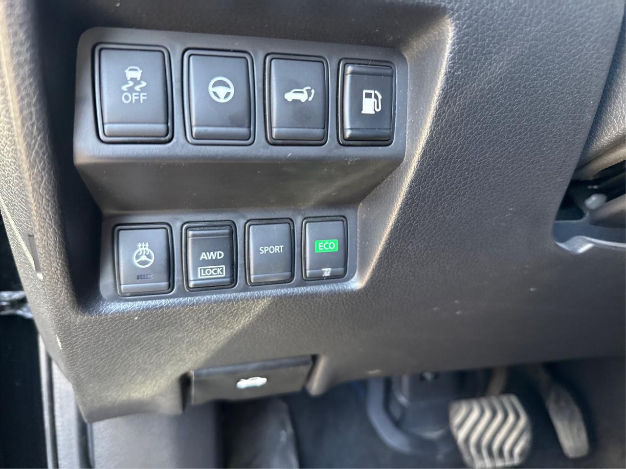 2020 Nissan Rogue  - Photo #17